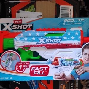X-Shot Skins Fast-Fill Water Blaster - Red, Green, White